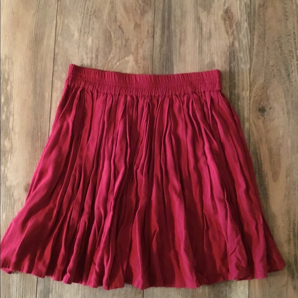 Pleated Raspberry Mini Skirt - Picture 3 of 3